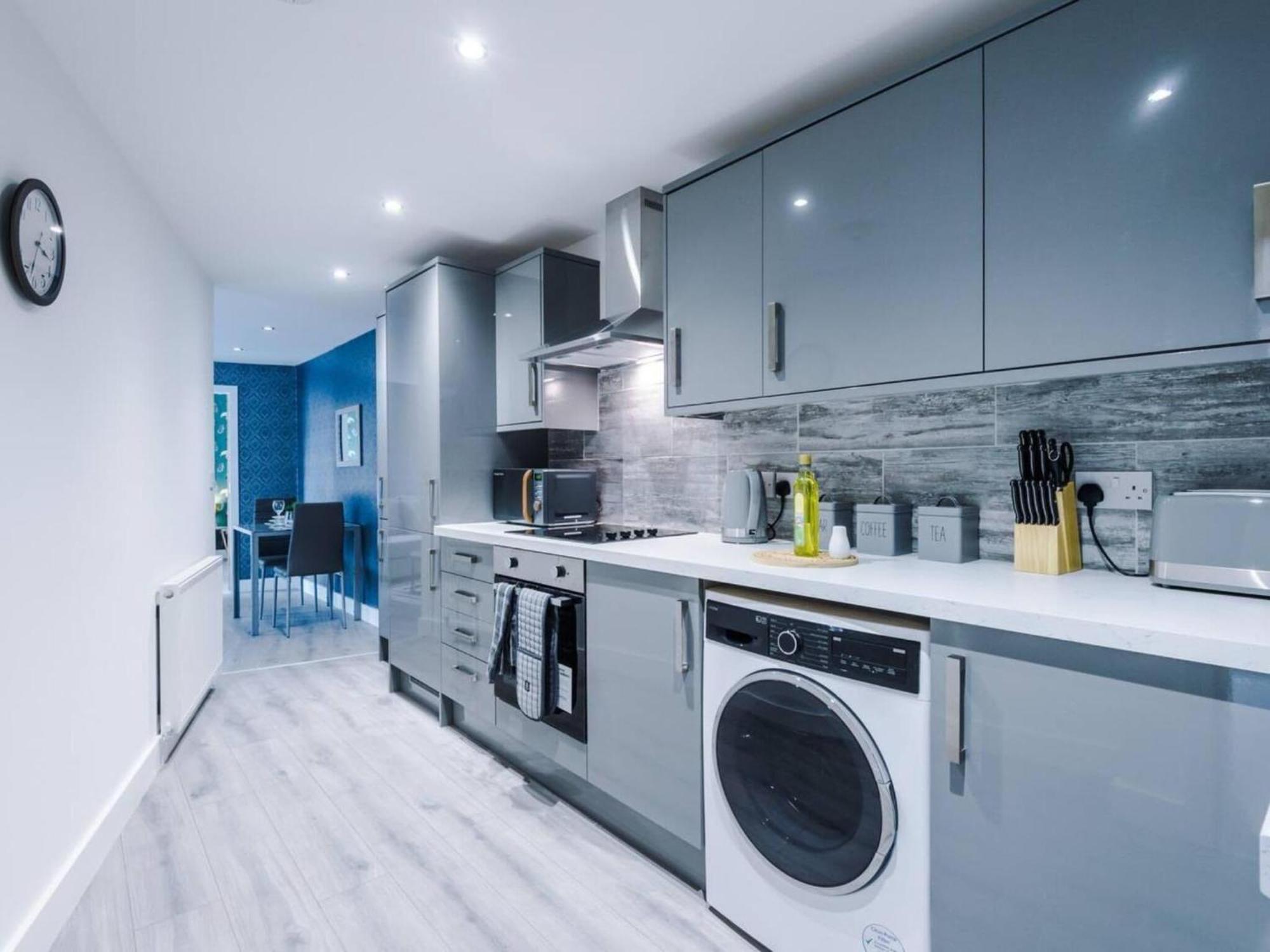 The Ecclesian Deluxe Apartments Near Trafford Centre Eccles Train Station Manchester Buitenkant foto