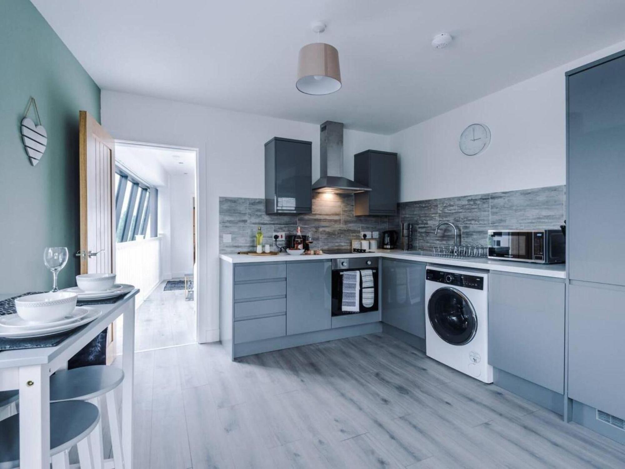 The Ecclesian Deluxe Apartments Near Trafford Centre Eccles Train Station Manchester Buitenkant foto