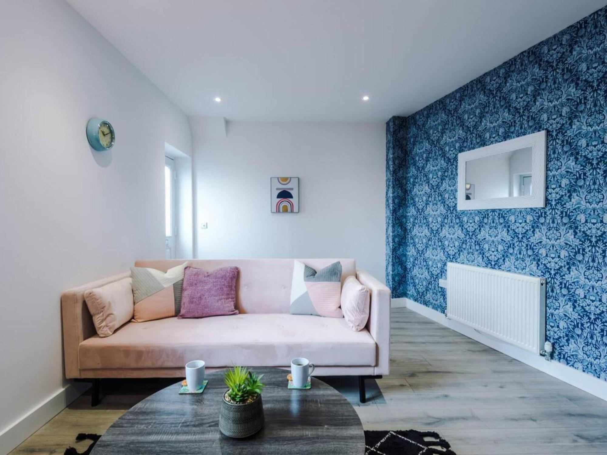 The Ecclesian Deluxe Apartments Near Trafford Centre Eccles Train Station Manchester Buitenkant foto