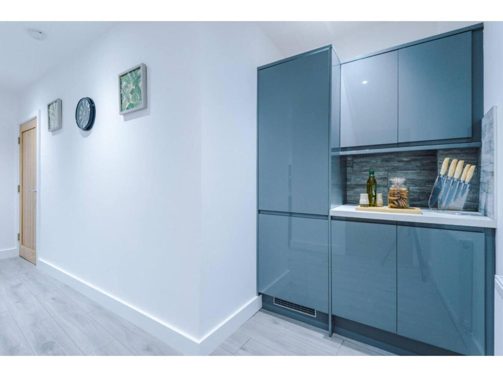 The Ecclesian Deluxe Apartments Near Trafford Centre Eccles Train Station Manchester Buitenkant foto