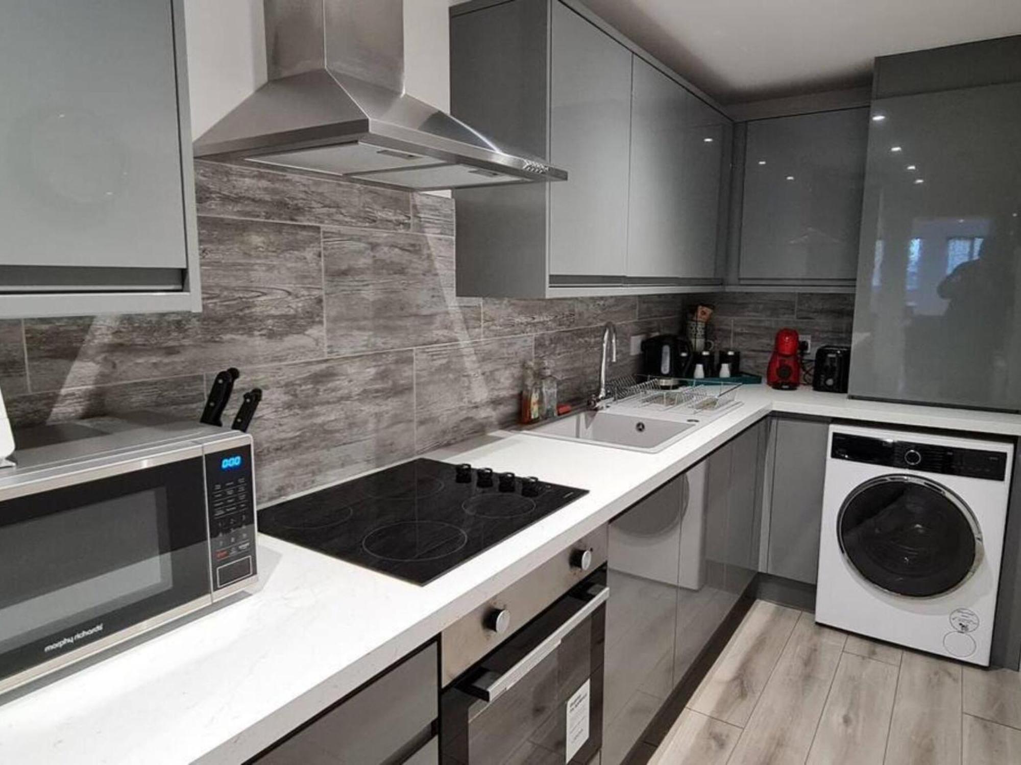 The Ecclesian Deluxe Apartments Near Trafford Centre Eccles Train Station Manchester Buitenkant foto